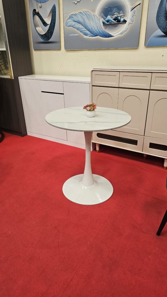Round Table